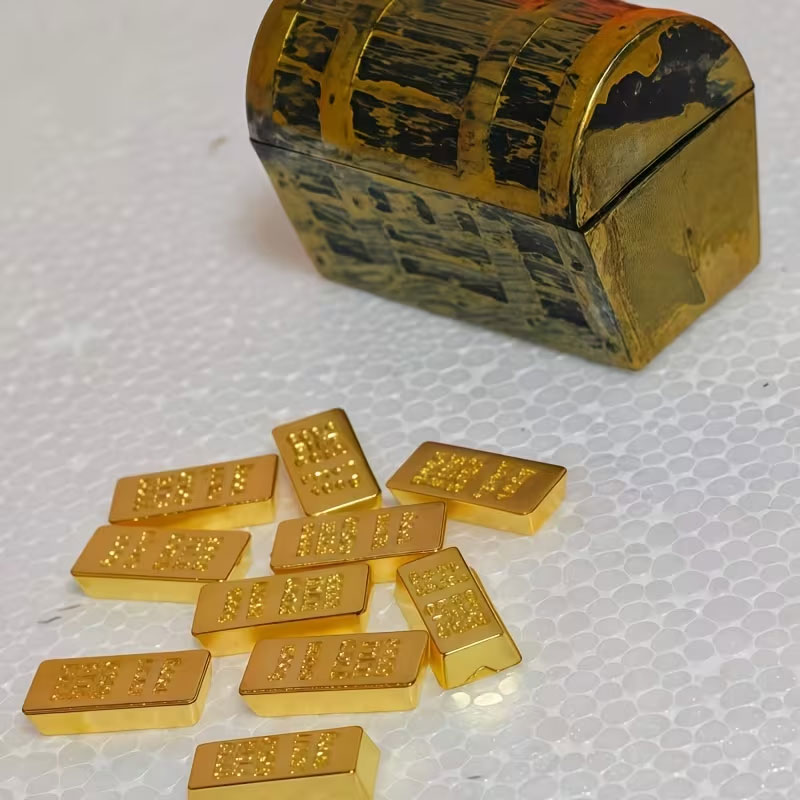 1 Set of Mini Pirate Treasure  - огляд і ціна Planted Aquarium Models